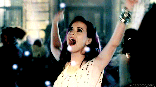 Katy-Perry-Celebration-Dance-In-Fireworks-Music-Video-Gif.gif