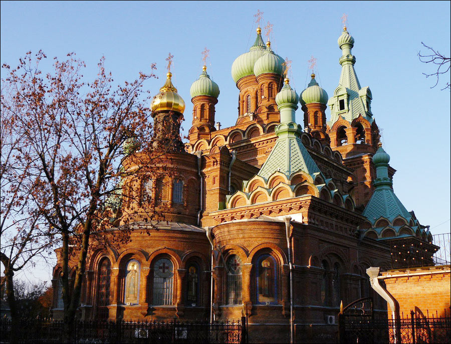 krasnodar-russia-city-cathedral.jpg