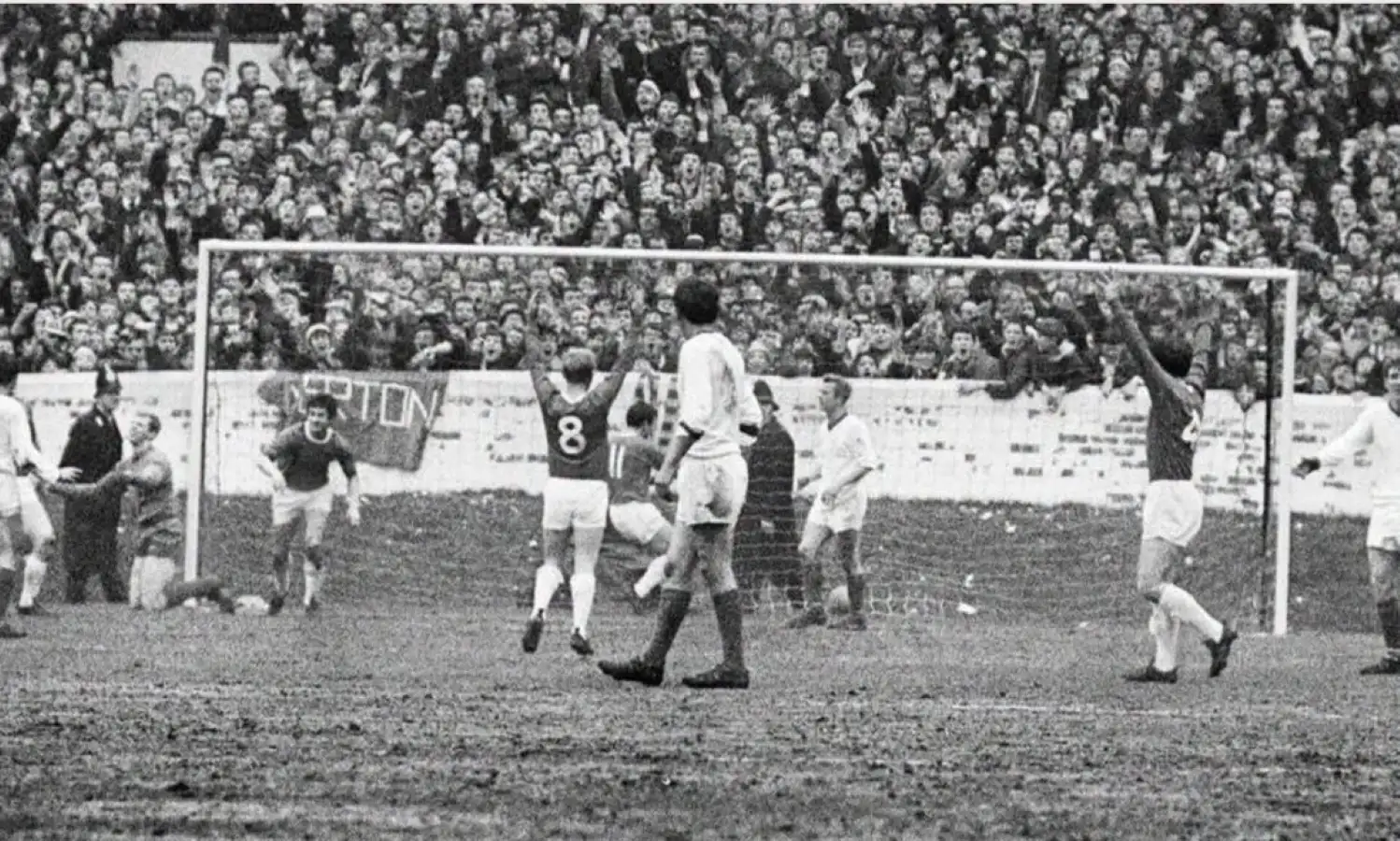 1320 09.03.68 Royle v Tranmere  (H) FA CUP - SECOND IN SEQUENCE - Johnny Morrissey collects t...webp