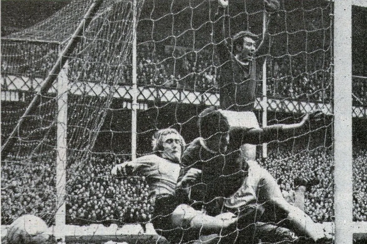 1572 31.01.70 Royle v Wolves (H) LAST IN SEQUENCE - Seconds later Joe Royle ends up in the ne...webp