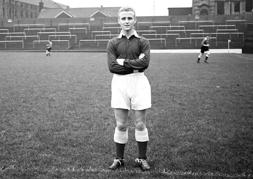 AlexYoungofHeartofMidlothianFC.(1955-1960).webp