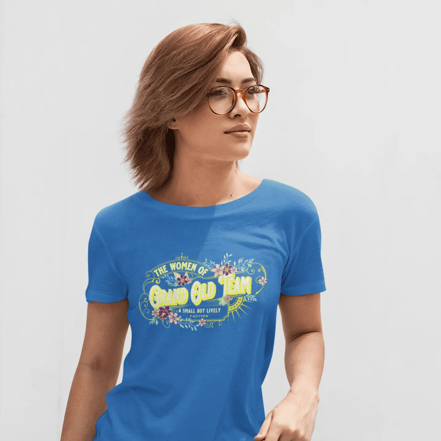women-got-t-shirt-mockup-featuring-a-short-haired-woman-posing-in-front-of-a-white-wall-square.webp