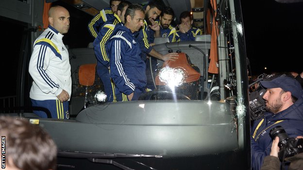 _82129782_fenerbahce-gun.jpg