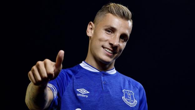 _102784382_digne_getty.jpg