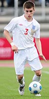 LukeGarbutt_100x200.jpg