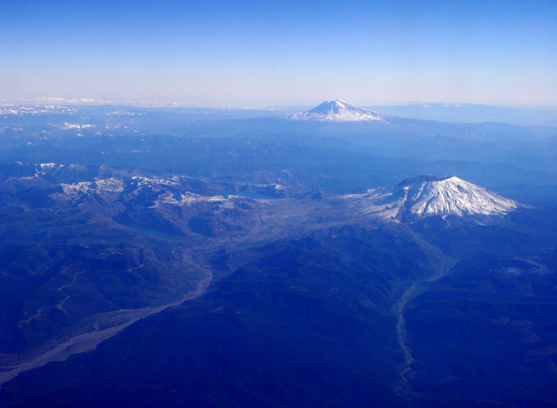 DSC00657%20St%20Helens%20and%20Adams.jpg