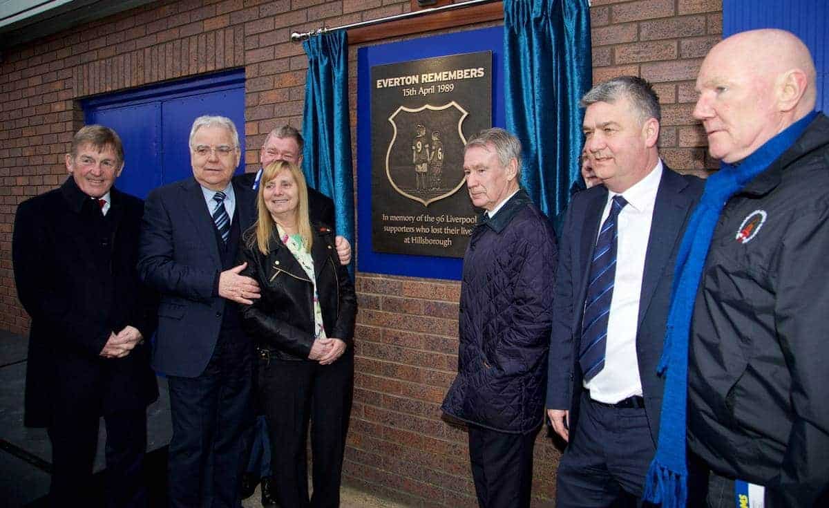 PROP150207-124-Everton_Liverpool.jpg