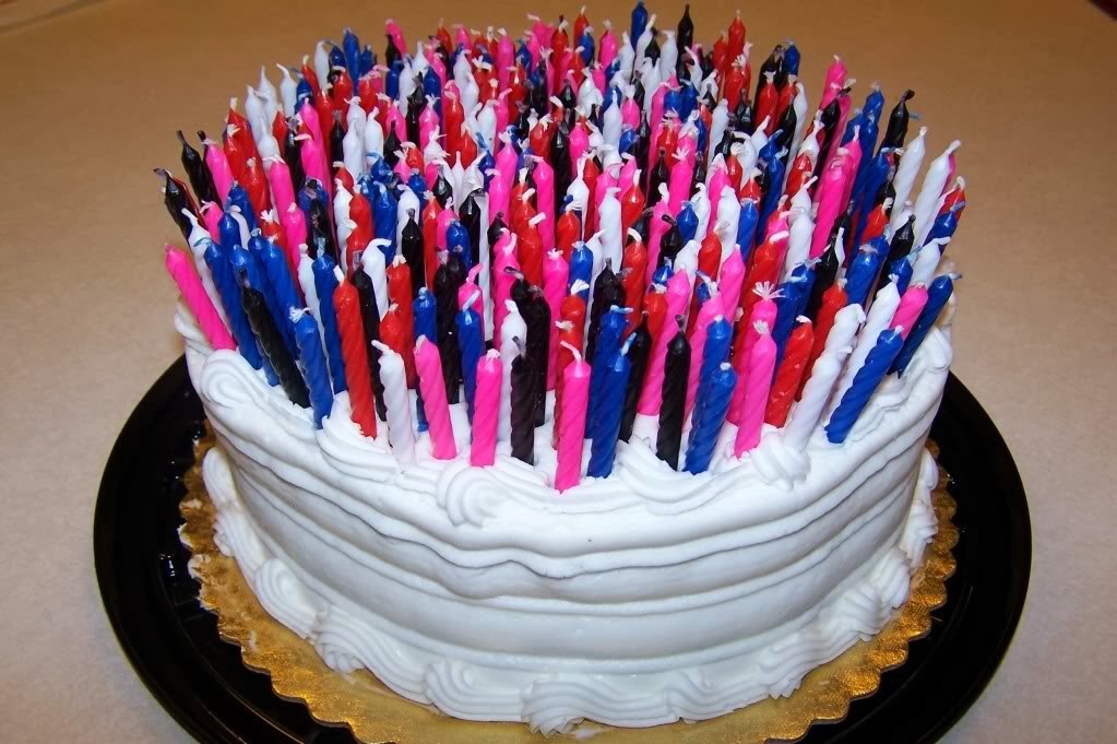 happy-birthday-cake-with-lots-candles_263654.jpg