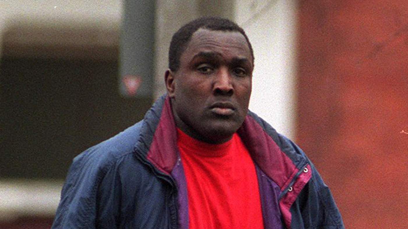 akinwale_mirror-mr_yj8j1n4.jpg