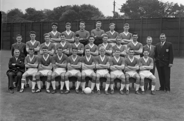 everton-full-squad-1958-59-6496257.jpg