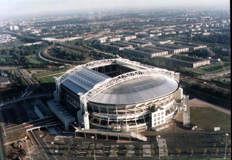Amsterdam_ArenA_4.jpg
