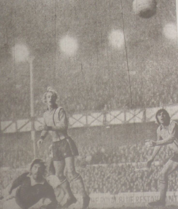 aa509d468ae8ed4b4b66dc4355e668ed--lyon-everton.jpg