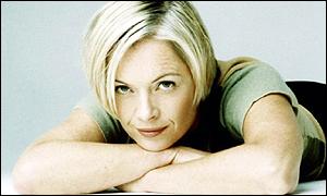_203348_mariella_frostrup_landscape_300.jpg