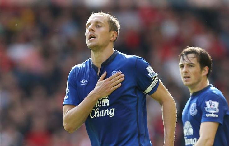 70c5e49a0172255fee4fc4cbe9cfdc68--phil-jagielka-everton.jpg