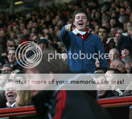 Man-Utd-fan-013.jpg