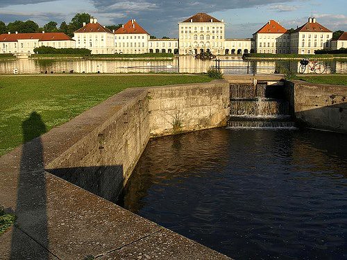 5246085351_d708772a85.jpg