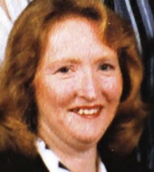 katherineknight-narrowweb-300x3340-tm.jpg