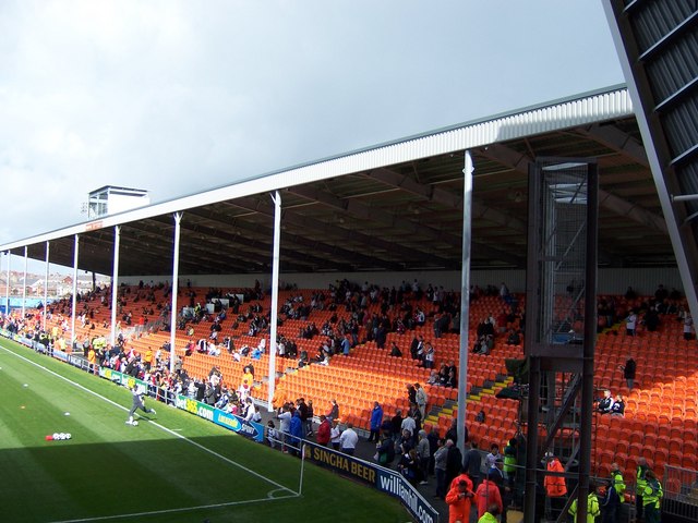 2039234_51fe0384.jpg