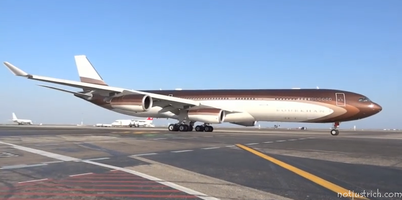 Alisher-Usmanov-jet.png