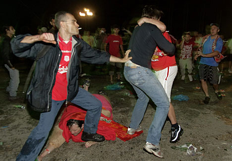 FansFight_468x325.jpg