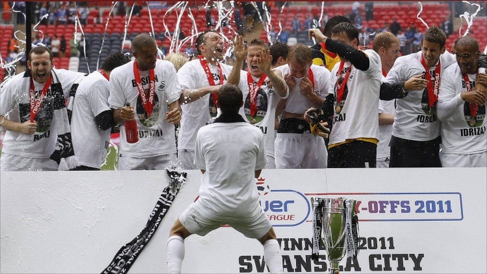 _53068123_winners.jpg