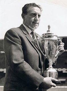 7faf77b2dc96d70245a0cf81aeb53a76--everton-fc-youth.jpg