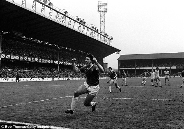 1407535237465_wps_2_Football_29th_April_1978_.jpg