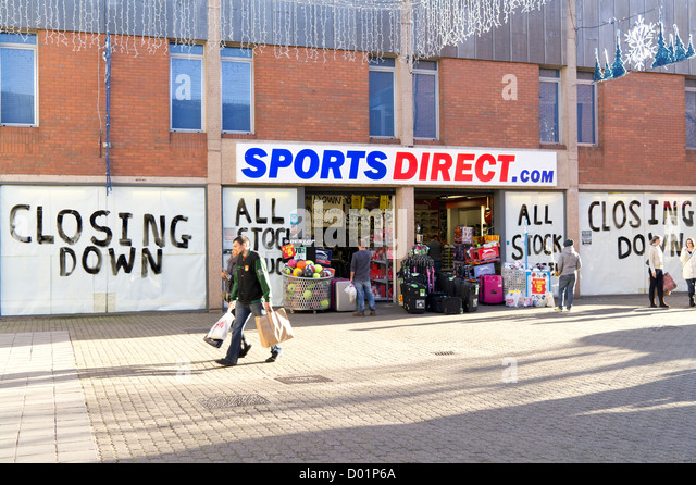sports-direct-closing-down-d01p6a.jpg