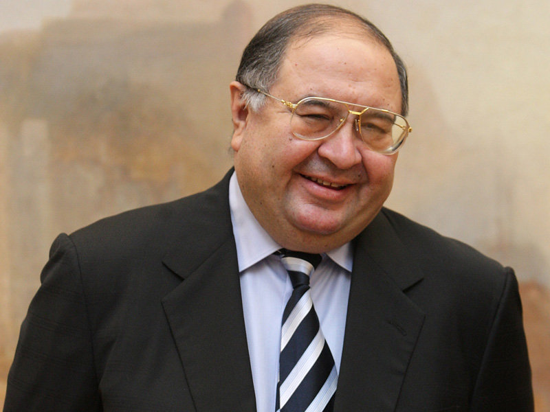 alisher-usmanov-smiling.jpg