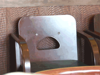 omg-chair.gif