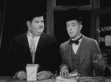 stan-laurel-oliver-hardy.gif