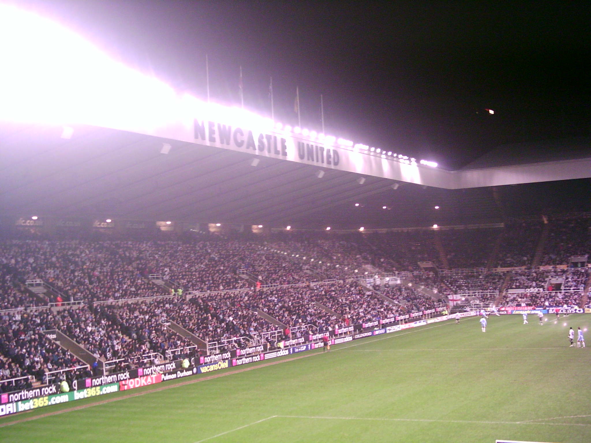 Newcastle_United_v_Zulte_Waragem,_2007_(2).JPG