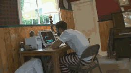 freakedout.gif
