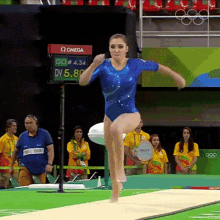 vaulting-aliya-mustaf%C4%B1na.gif