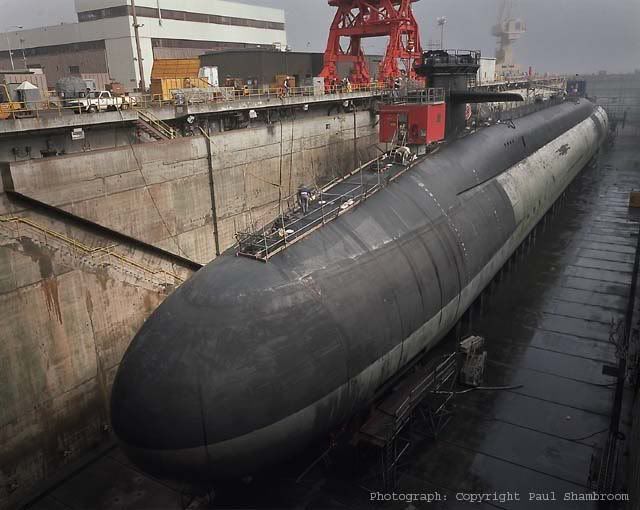 3536_1-2Tridentdrydock.jpg