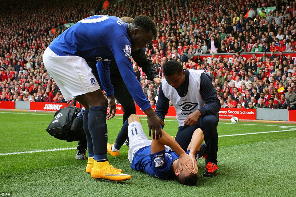 1411822631282_wps_12_Everton_s_Kevin_Mirallas_.jpg
