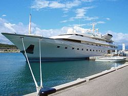 250px-Kingdom_5KR.jpg