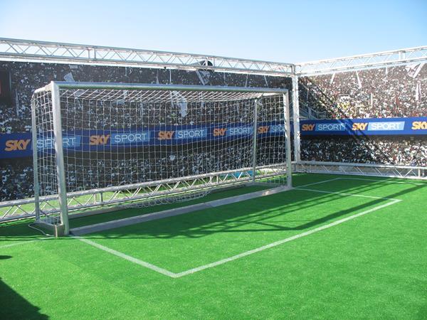 sky-tv-fussball-sommerpromotion.jpg
