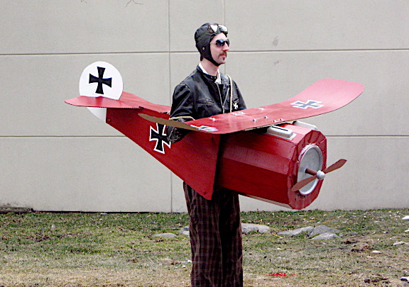 airplane-man_5533.jpg