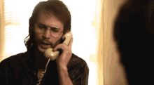 taylor-kitsch-waco.gif