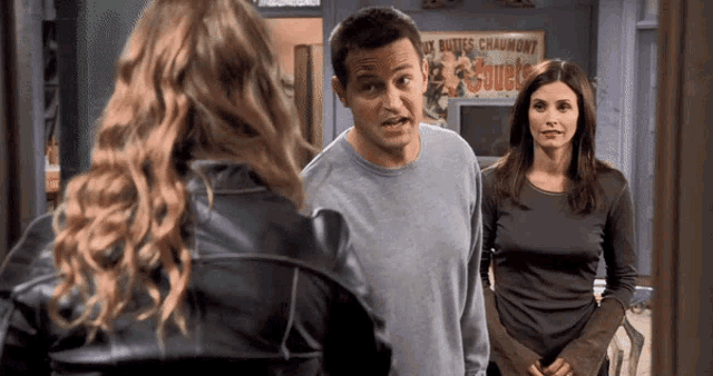friends-matthew-perry.gif