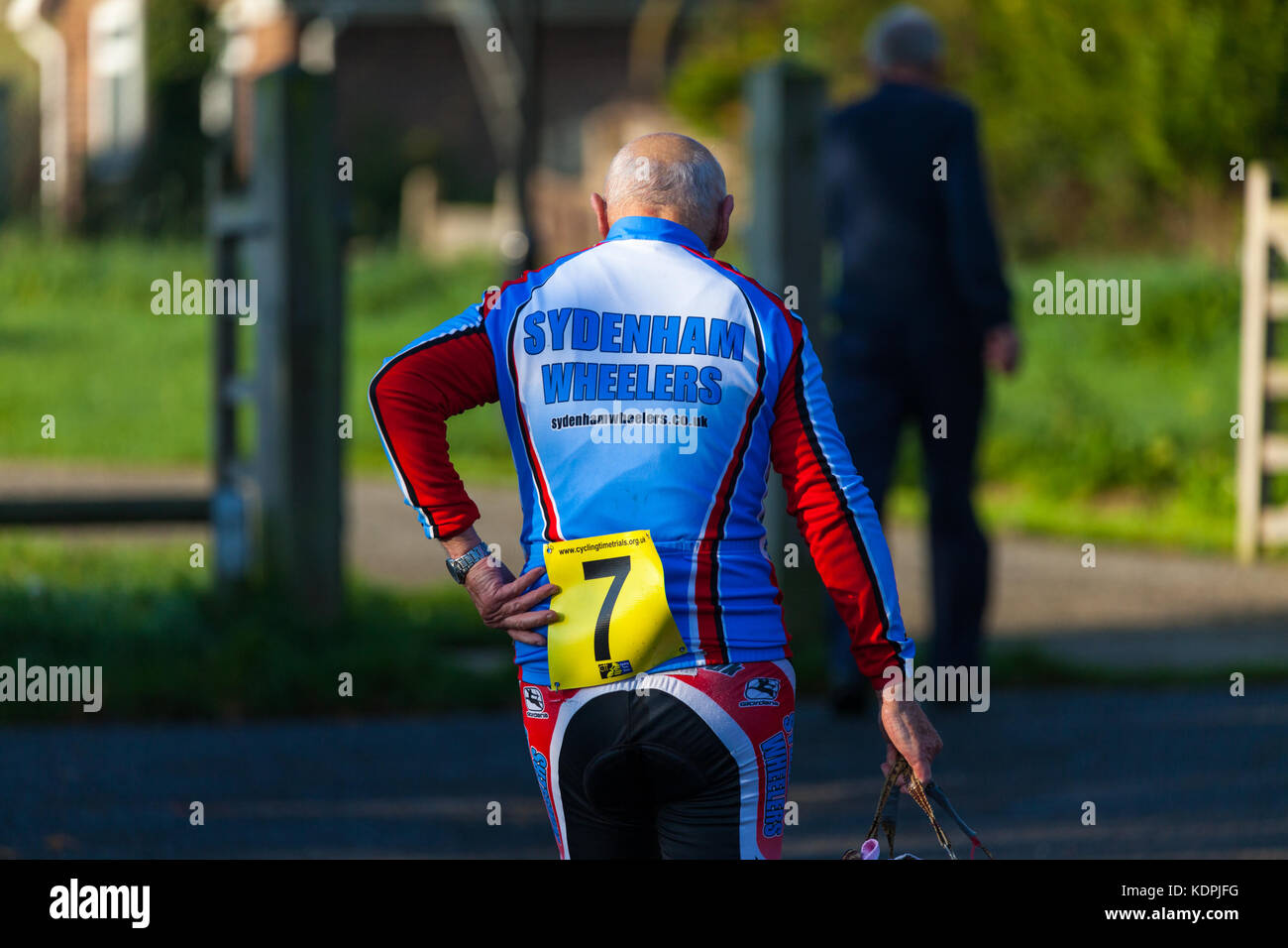 elderly-man-in-cycling-lycra-KDPJFG.jpg