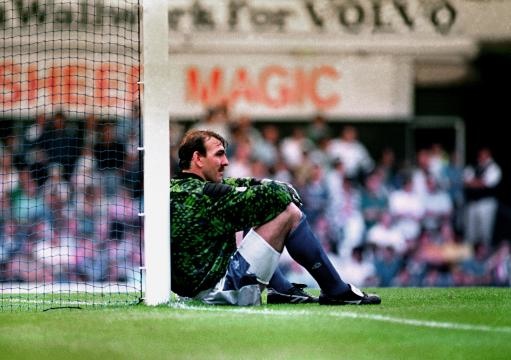 neville-southall-protest.jpg