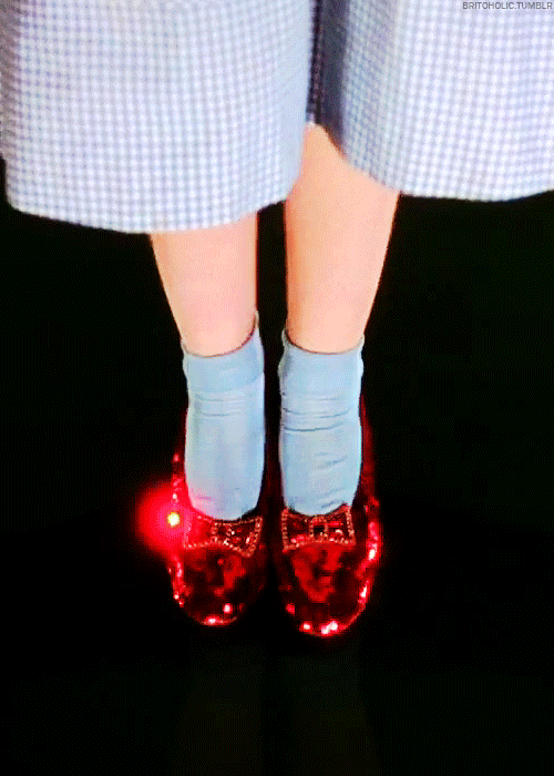 tumblr_mjsty2nkxO1qkh06wo1_r1_500.gif