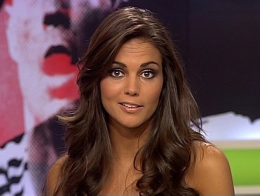 lara_alvarez.jpg