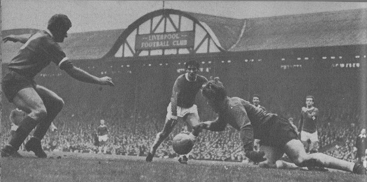 e3d38f0dcfa397e92dfa60df3a6e192a--goodison-park-everton.jpg