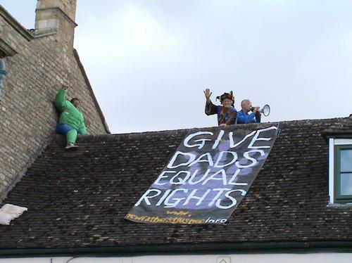 new-fathers-for-justice-4-1280756991-view-0.jpg