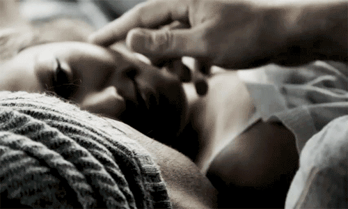 tumblr_m5rna4EVbu1qcuaeno1_500.gif
