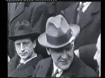 2ad2945784bc36adc6079e4efb8c56e8.gif