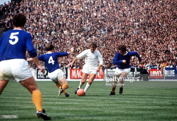2a3a09171c356f2395cf930bed769984--leeds-united-everton.jpg